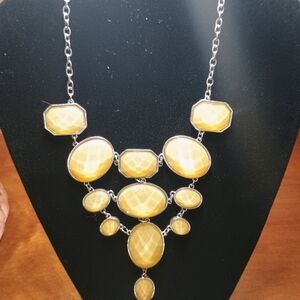 Elegant Gold Statement Necklace